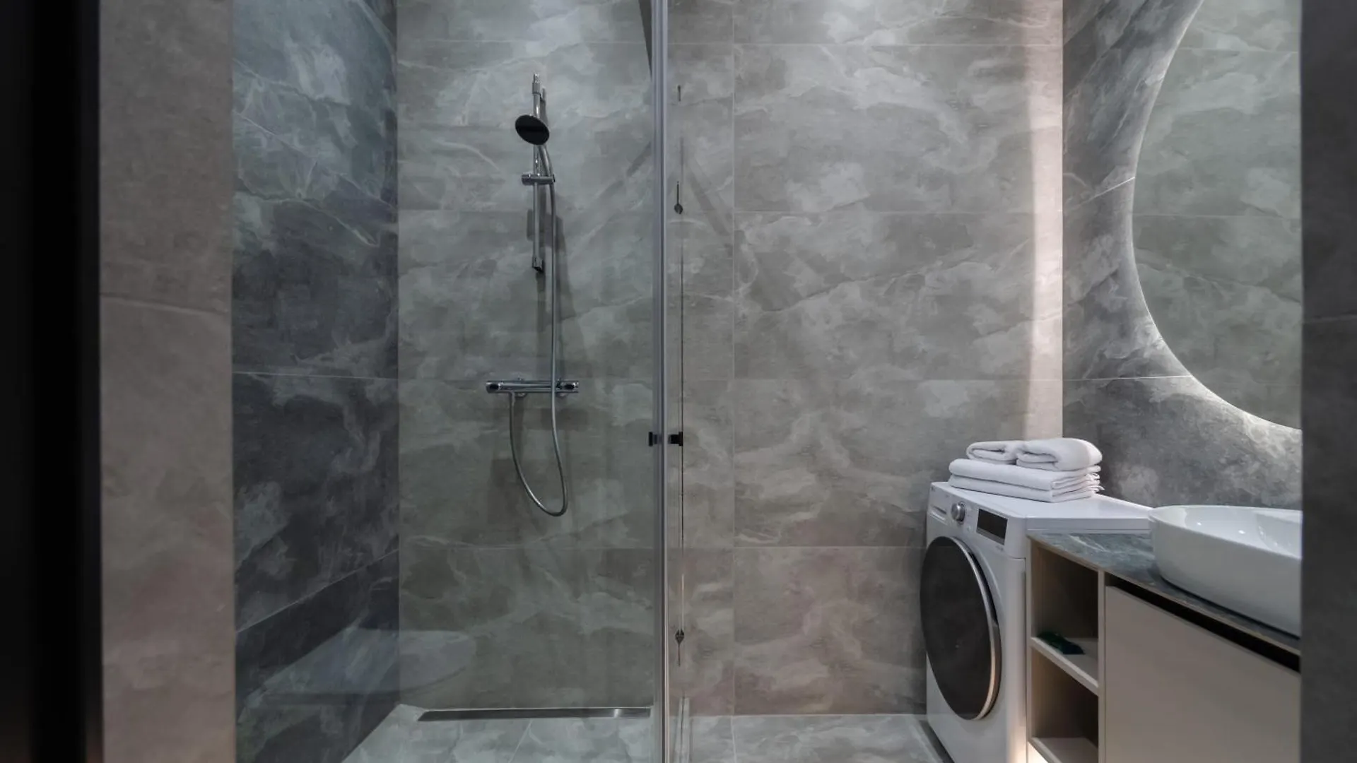 Petrovdom Apartments 33-414 In Rc Manhattan City,Beresteiskyi 11 基輔