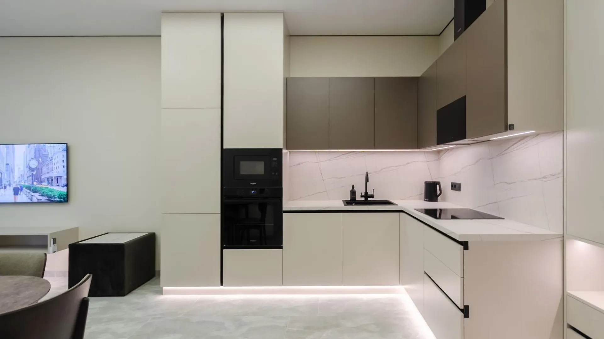 Petrovdom Apartments 33-414 In Rc Manhattan City,Beresteiskyi 11 基輔