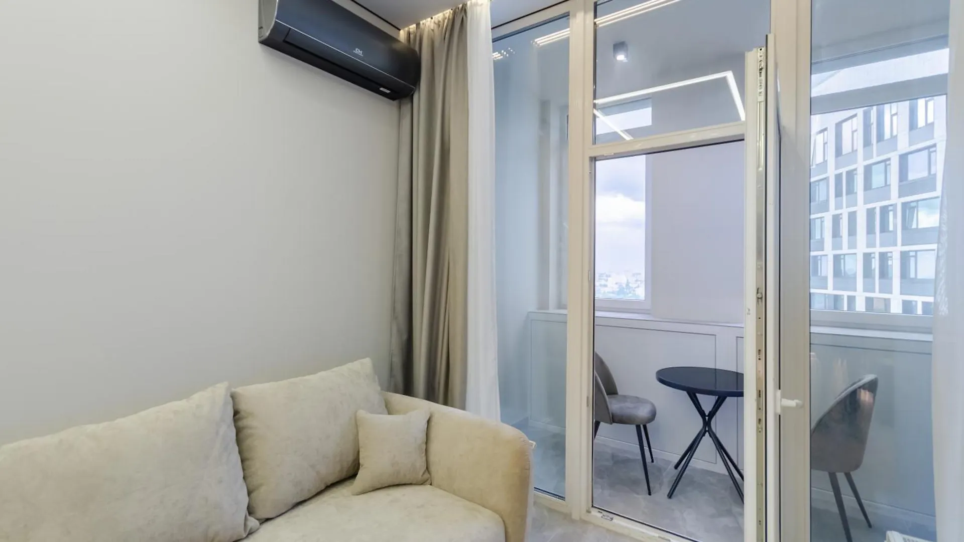 Petrovdom Apartments 33-414 In Rc Manhattan City,Beresteiskyi 11 Kiev